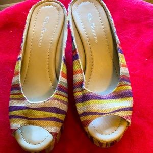 Cute multicolor open toe  canvas slide 7.5